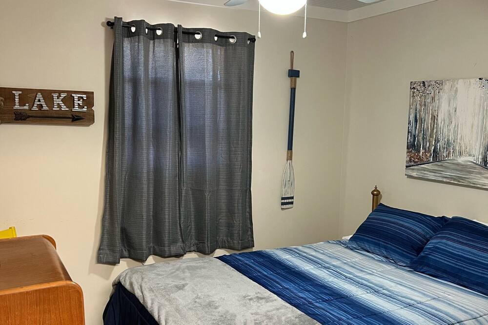 Photo of Bedroom in Eatonton