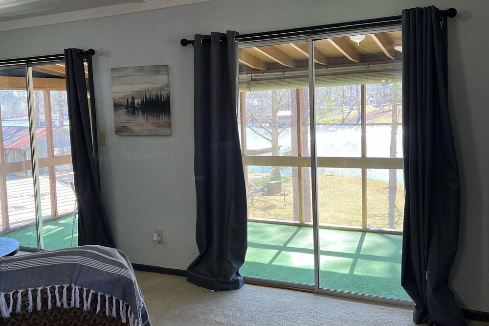 Photo of Bedroom in Eatonton