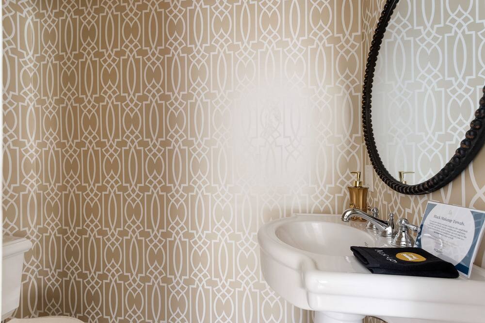 Photo of Bathroom in Downtown Charleston