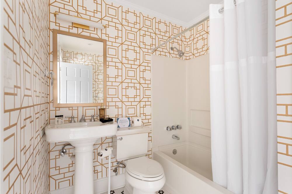 Photo of Bathroom in Downtown Charleston