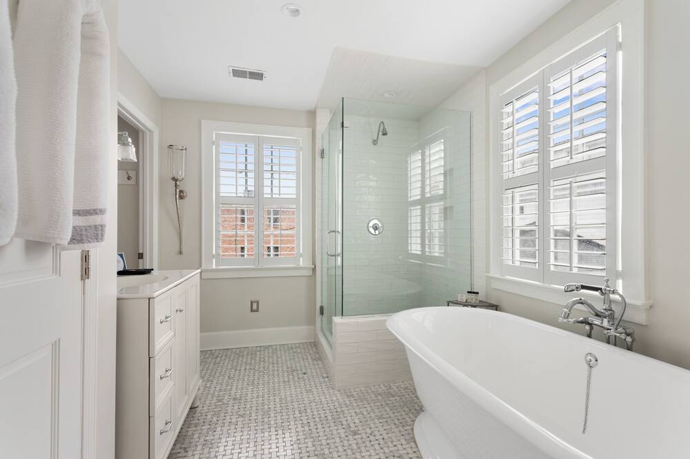 Photo of Bathroom in Downtown Charleston