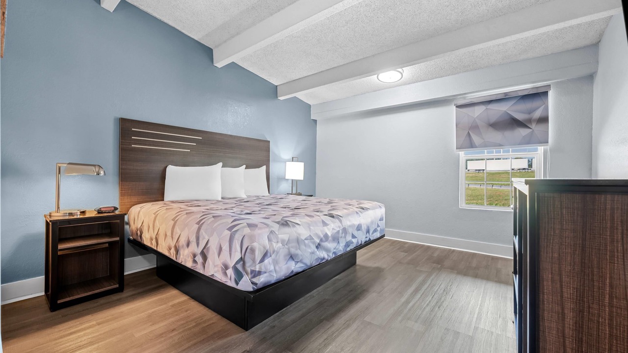Photo of Bedroom in Montgomery