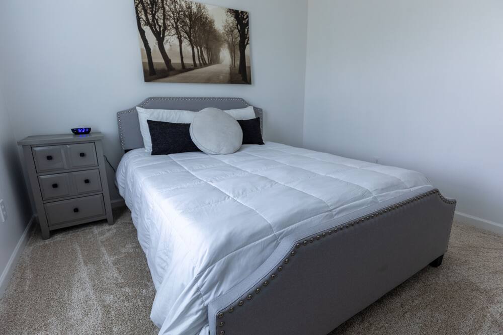 Photo of Bedroom in Harvest