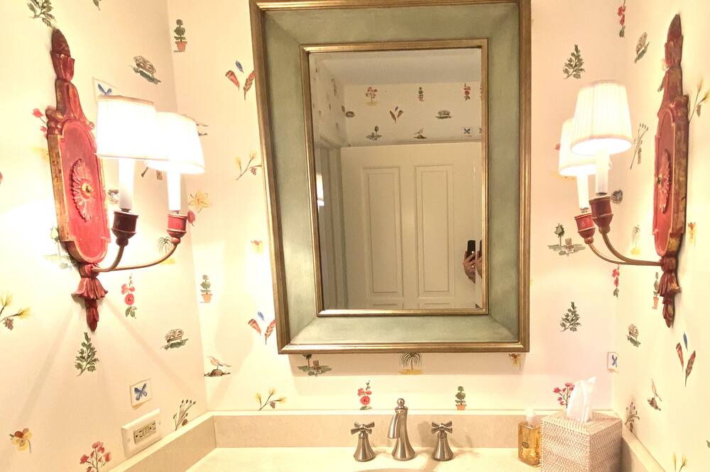 Photo of Bathroom in Sea Island