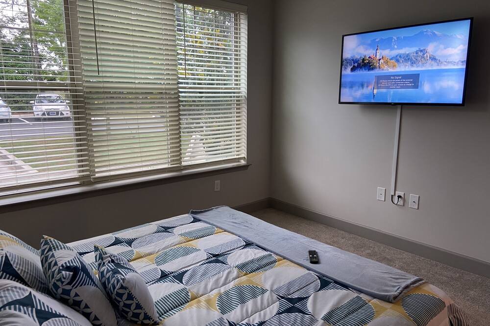 Photo of Bedroom in Town Center