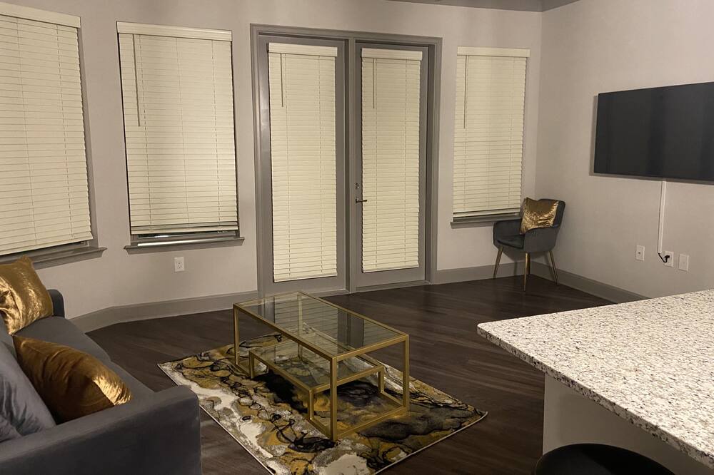 Photo of Livingroom in Town Center