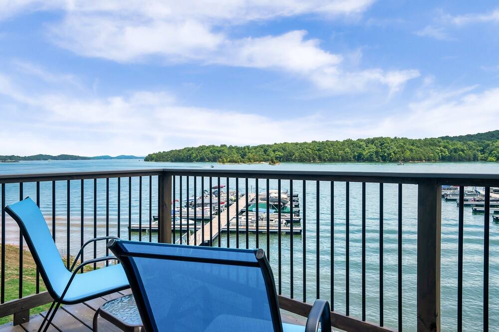 Photo of Patio Balcony in Dandridge