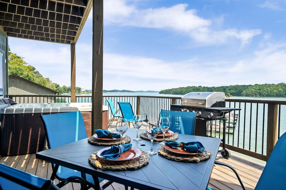Photo of Patio Balcony in Dandridge
