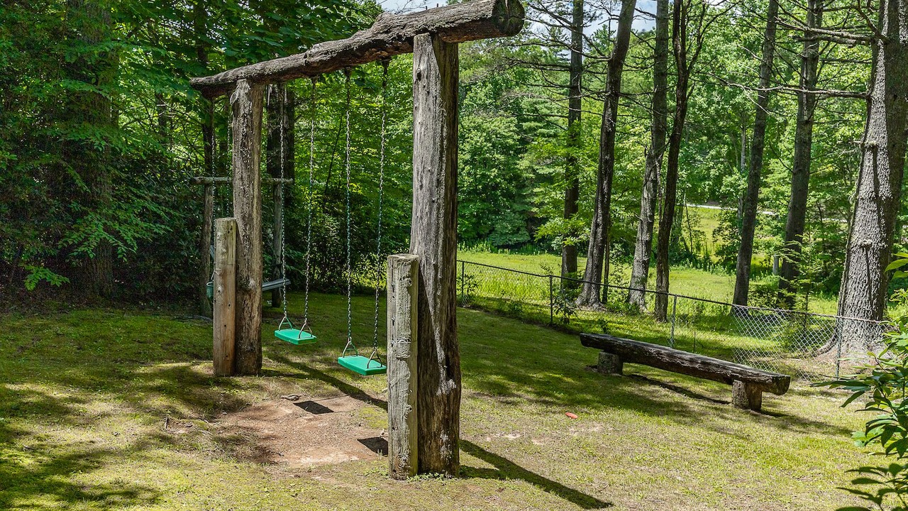 Photo of Others in Lake Toxaway