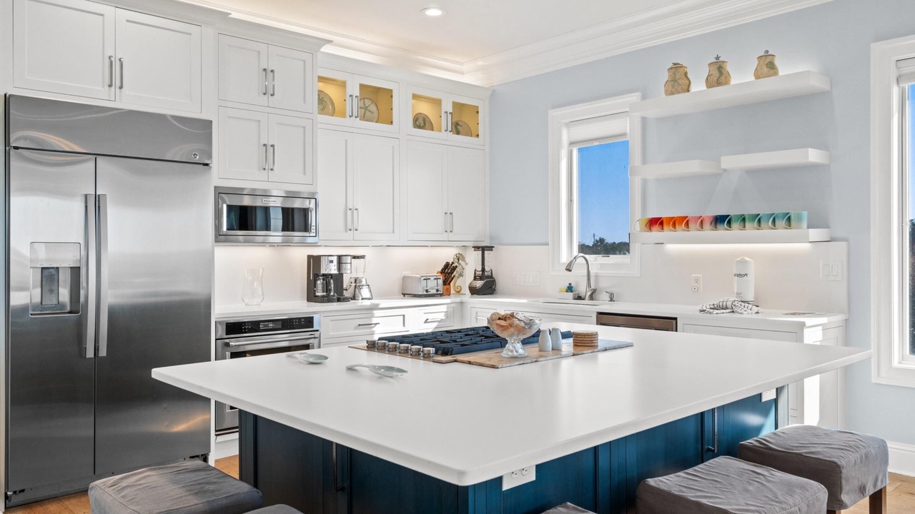 Photo of Kitchen in Laguna Beach