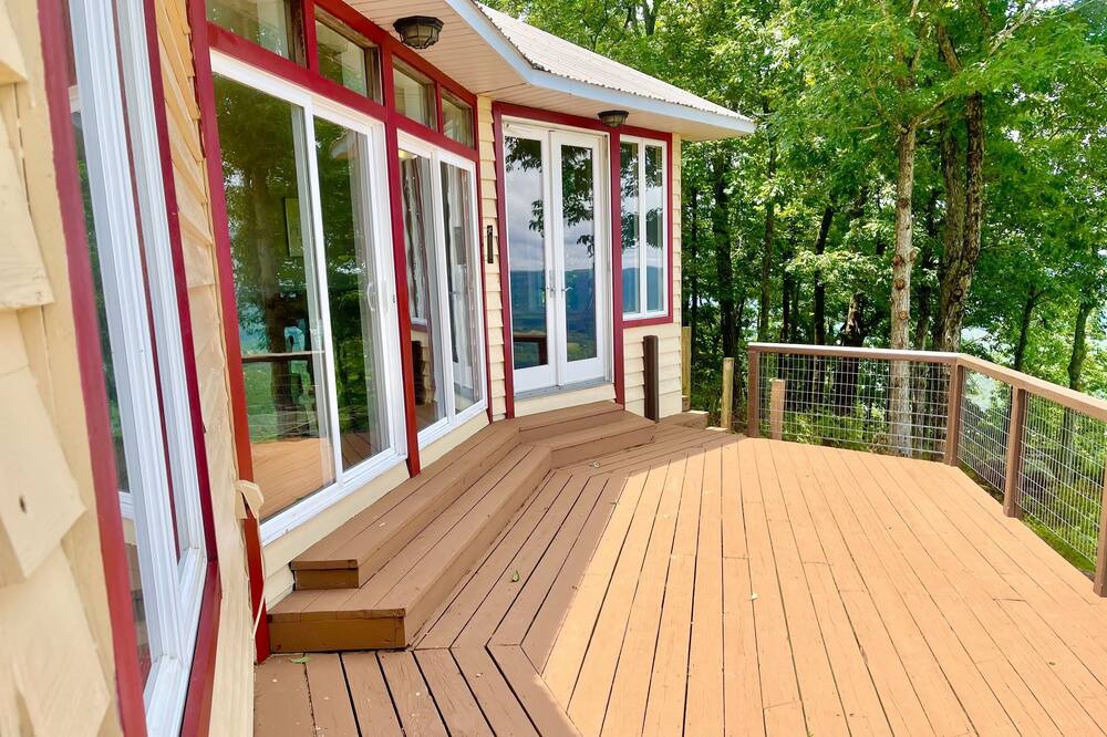 Photo of Patio Balcony in Menlo