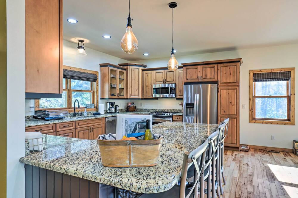 Photo of Kitchen in Mars Hill