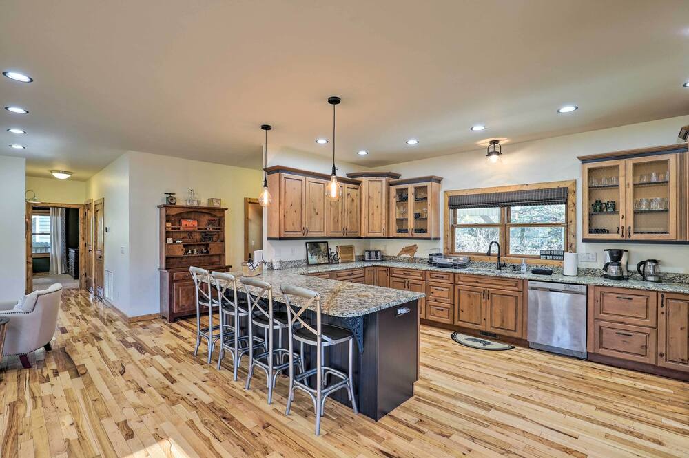 Photo of Kitchen in Mars Hill