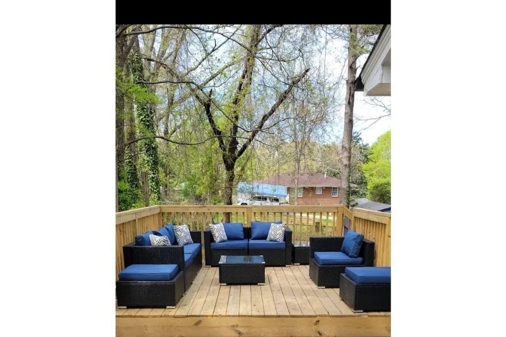 Photo of Patio Balcony in Forest Park