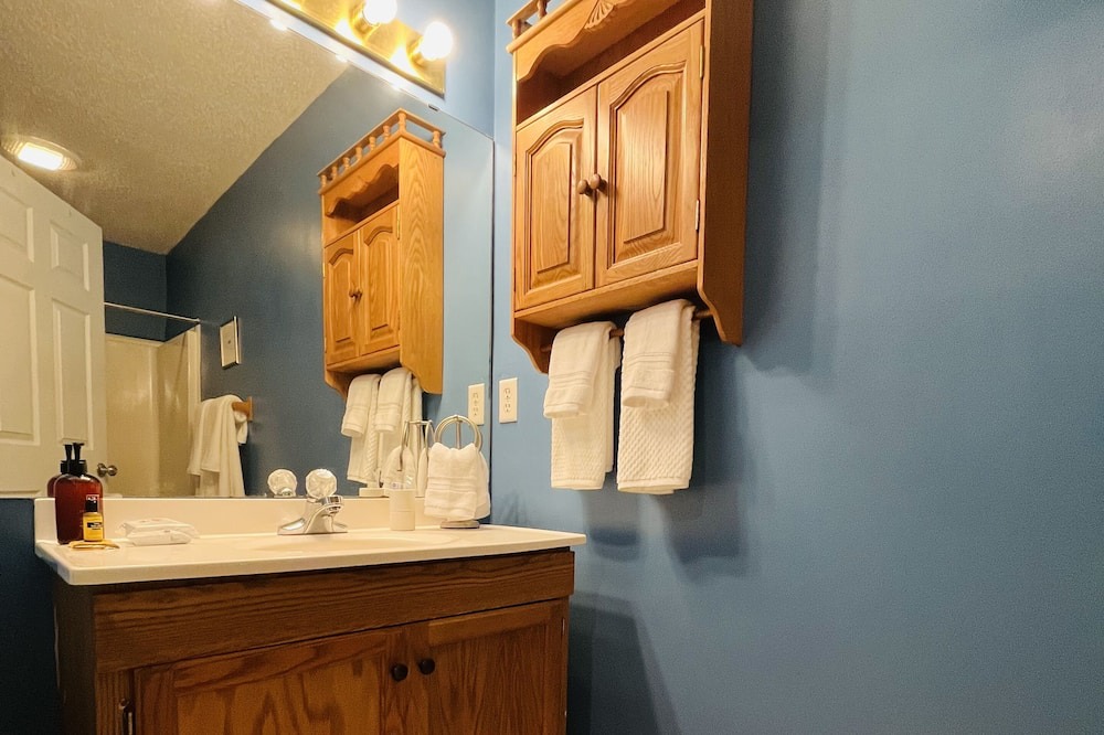 Photo of Bathroom in Waresboro
