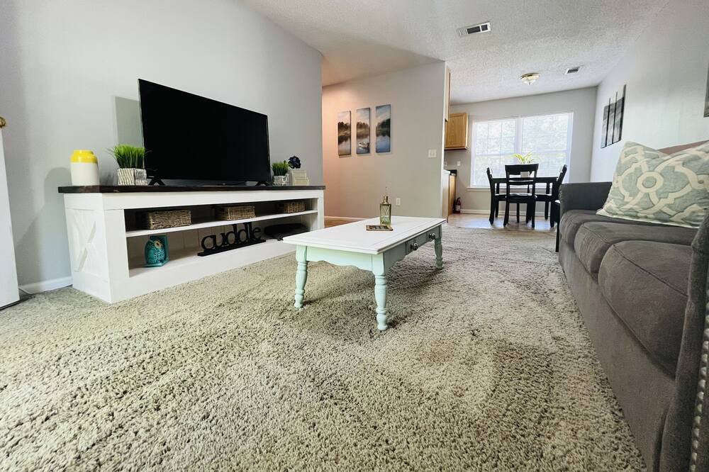Photo of Livingroom in Waresboro