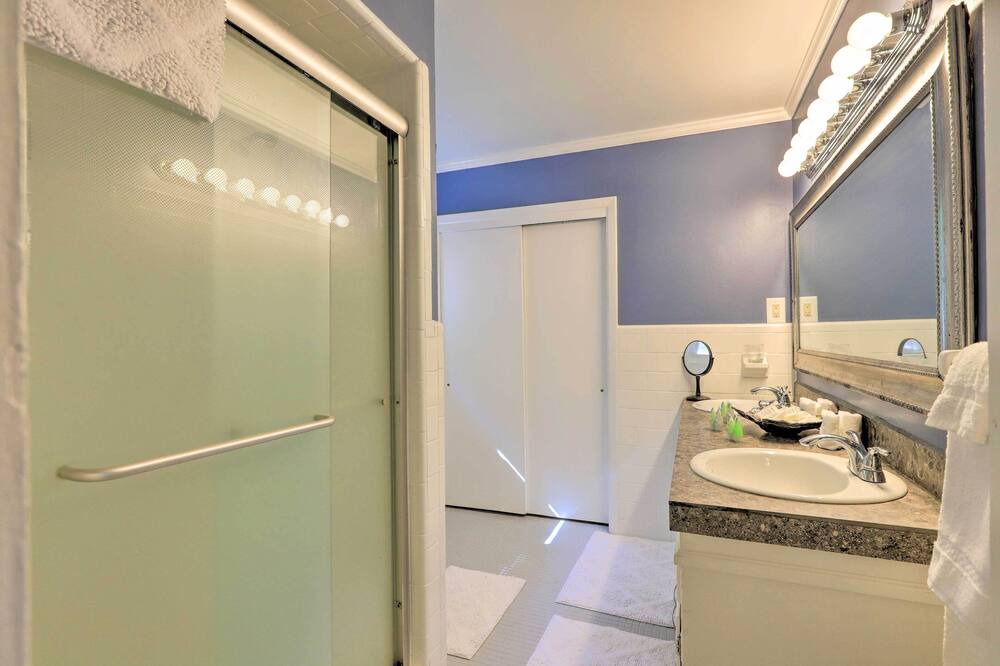 Photo of Bathroom in Jonesboro