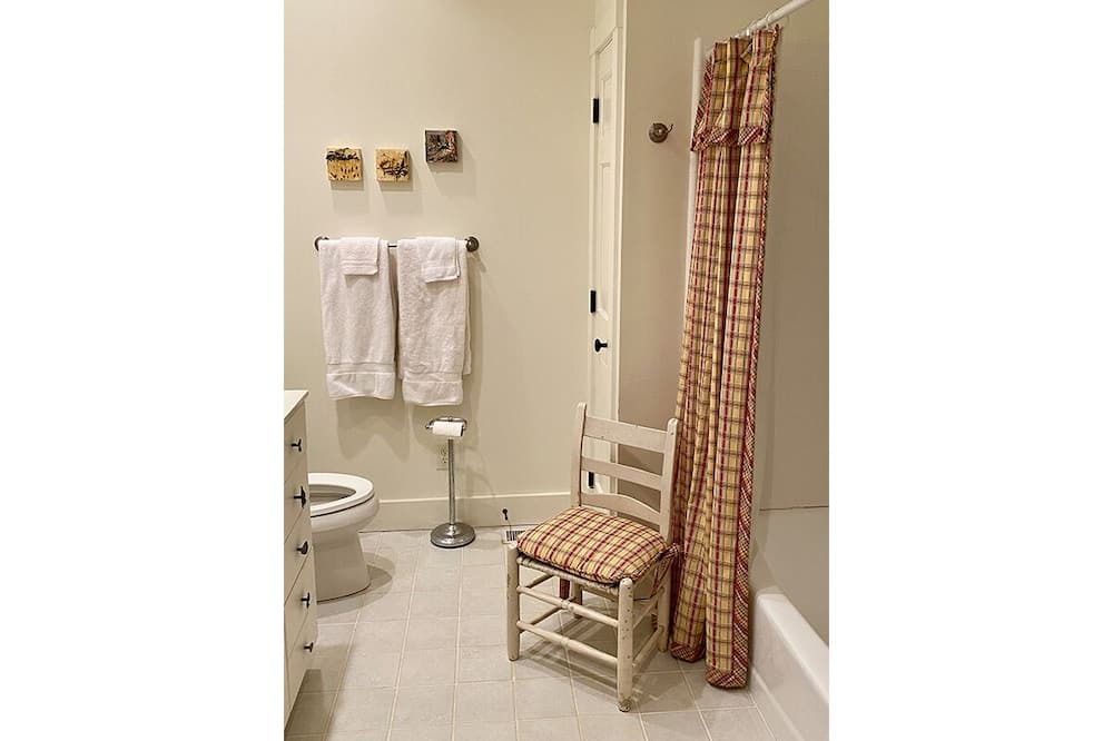 Photo of Bathroom in Lake Toxaway