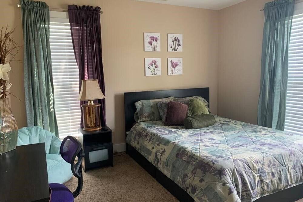 Photo of Bedroom in Union City