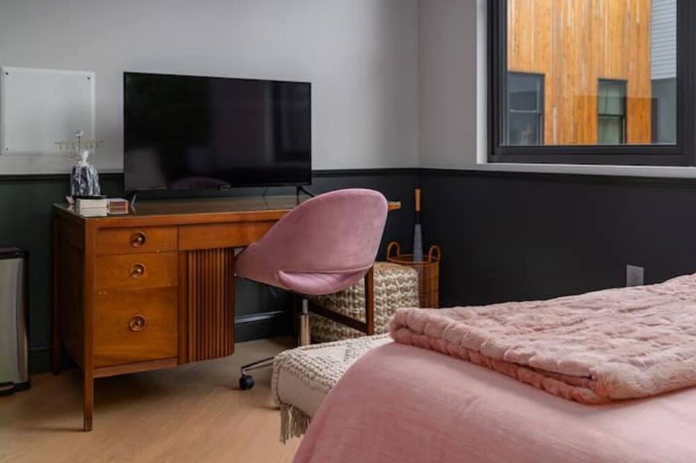 Photo of Bedroom in Five Points South