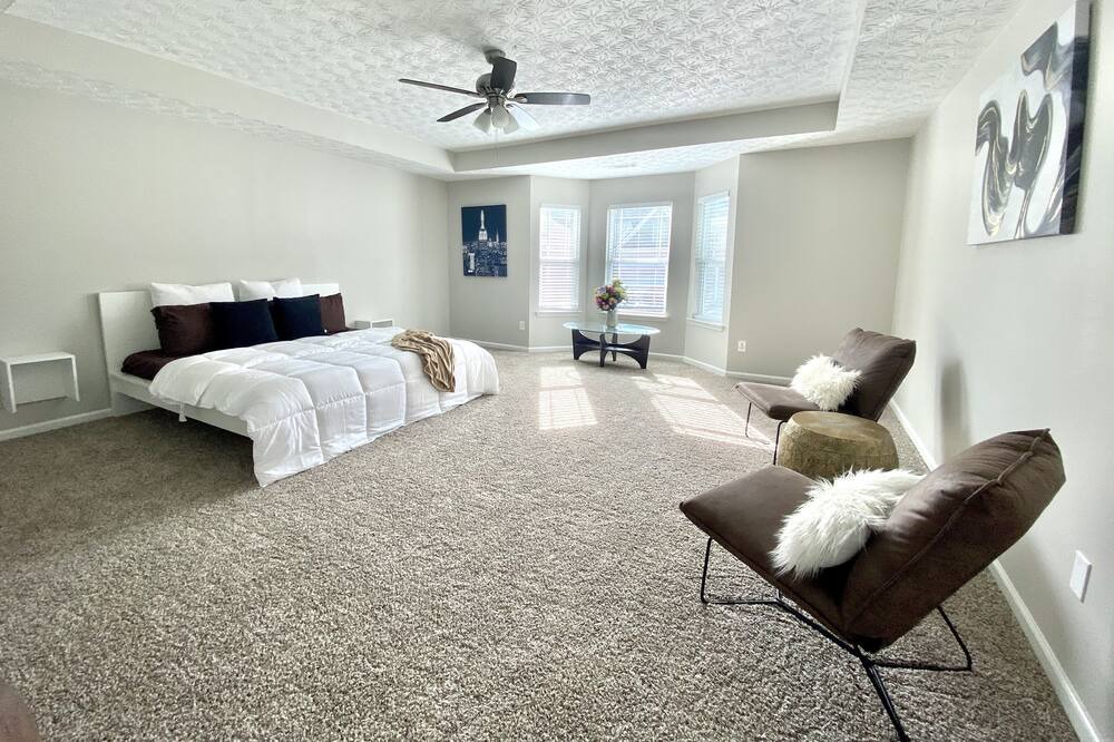 Photo of Bedroom in Conley