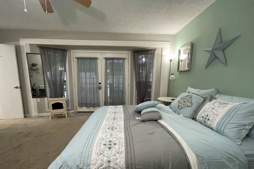 Photo of Bedroom in Atlanta