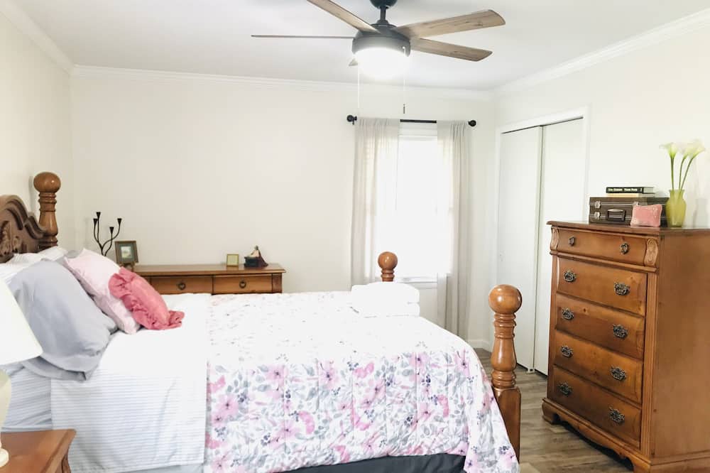 Photo of Bedroom in Cullman
