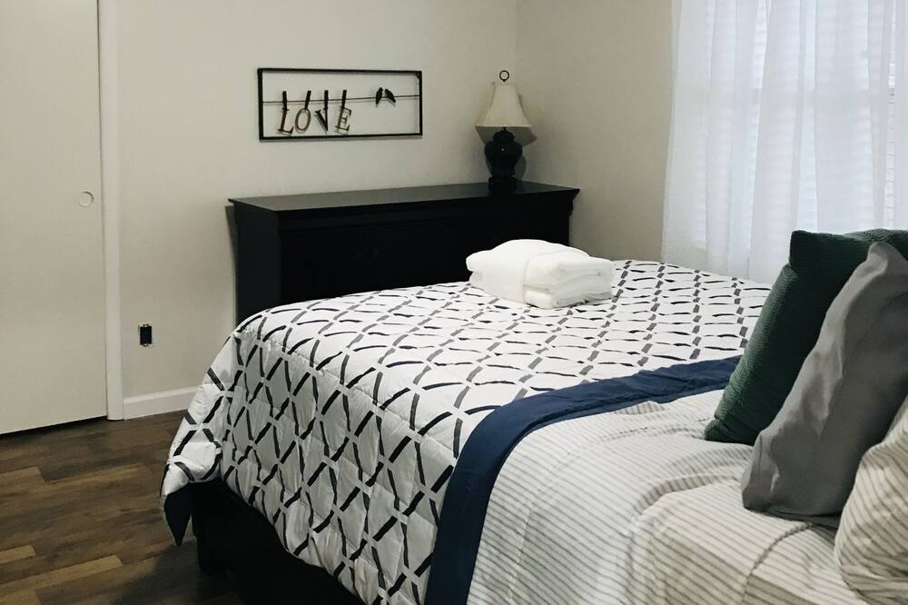 Photo of Bedroom in Cullman