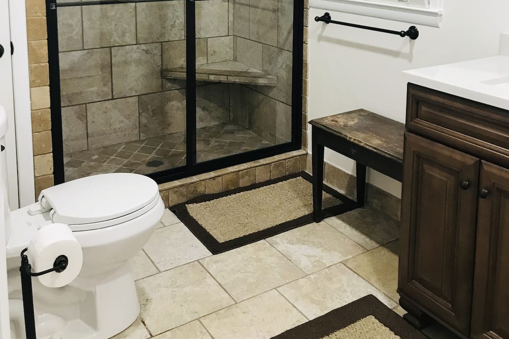 Photo of Bathroom in Cullman