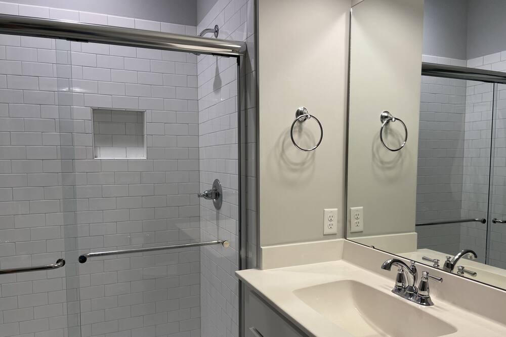 Photo of Bathroom in Summerville