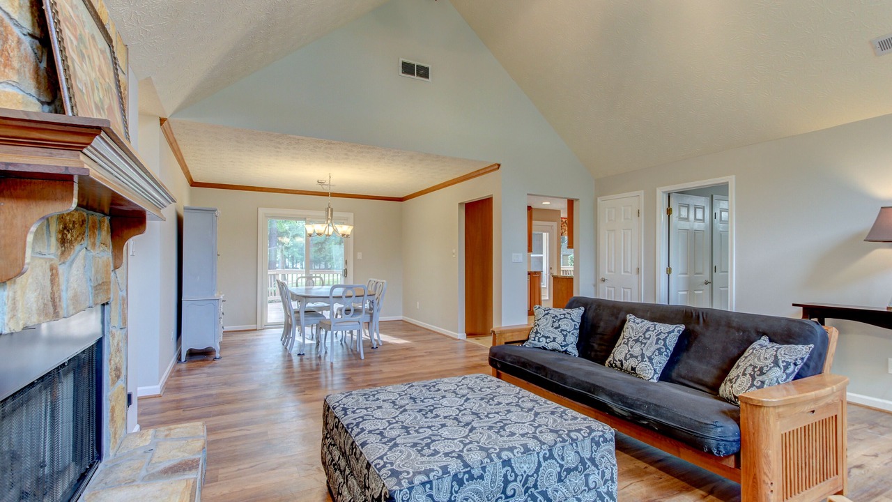 Photo of Livingroom in Peachtree City