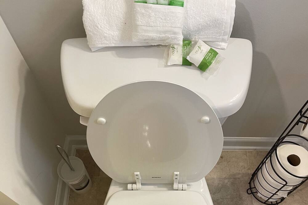 Photo of Bathroom in East Point