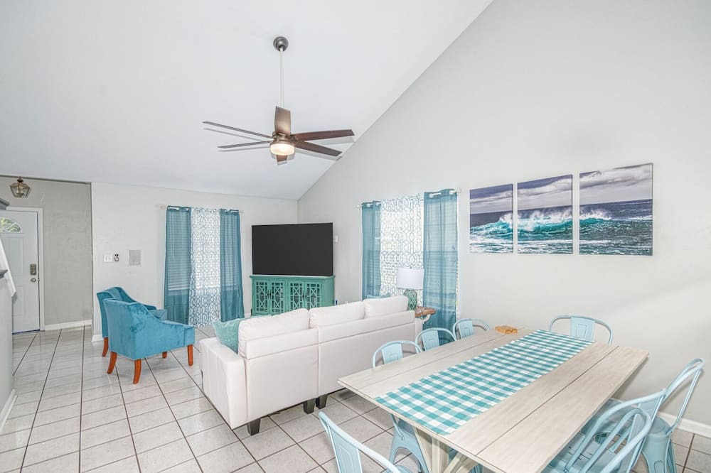 Photo of Bedroom in Killearn Estates