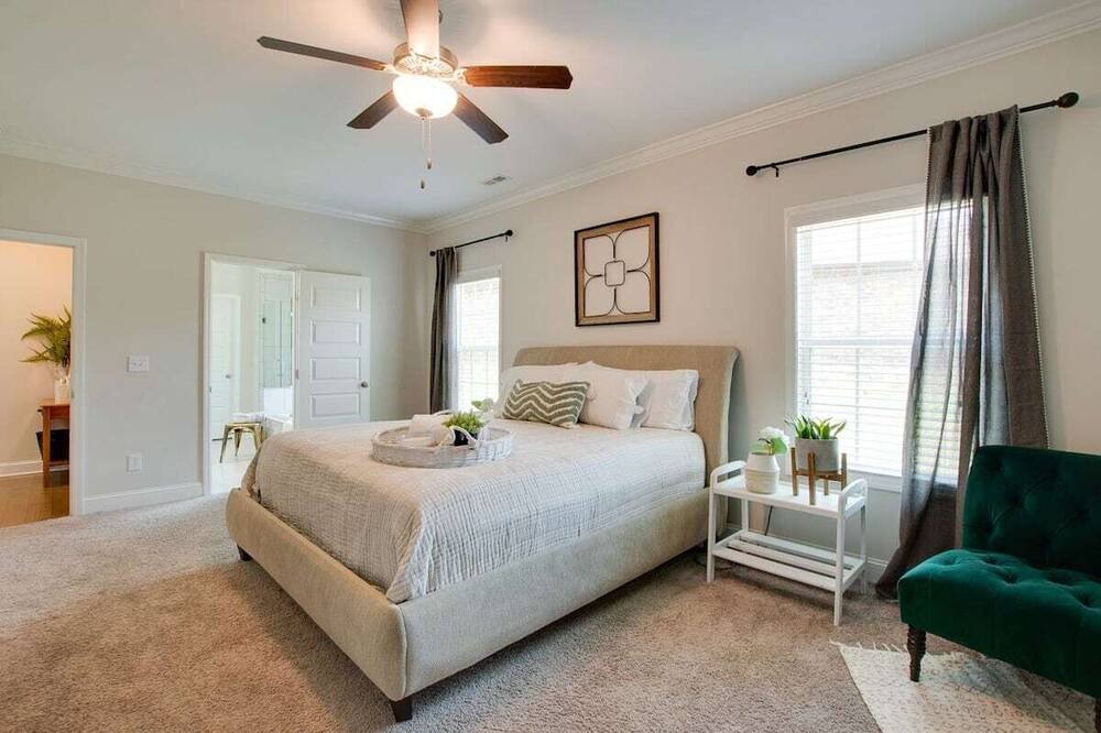 Photo of Bedroom in Madison