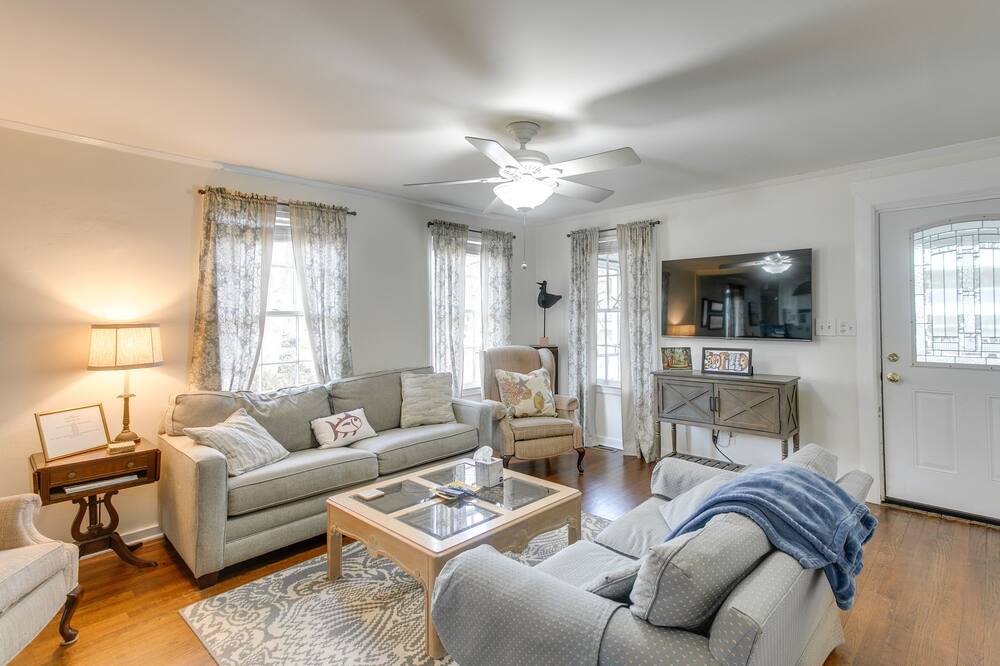 Photo of Bedroom in East Beach