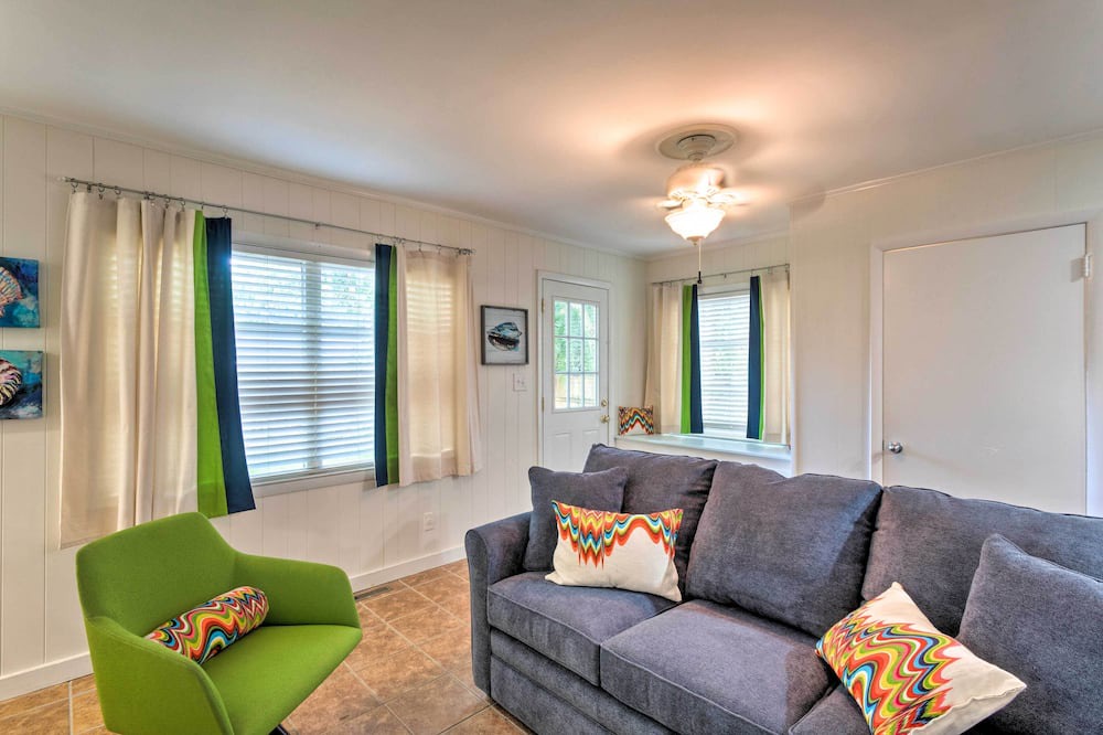 Photo of Bedroom in East Beach