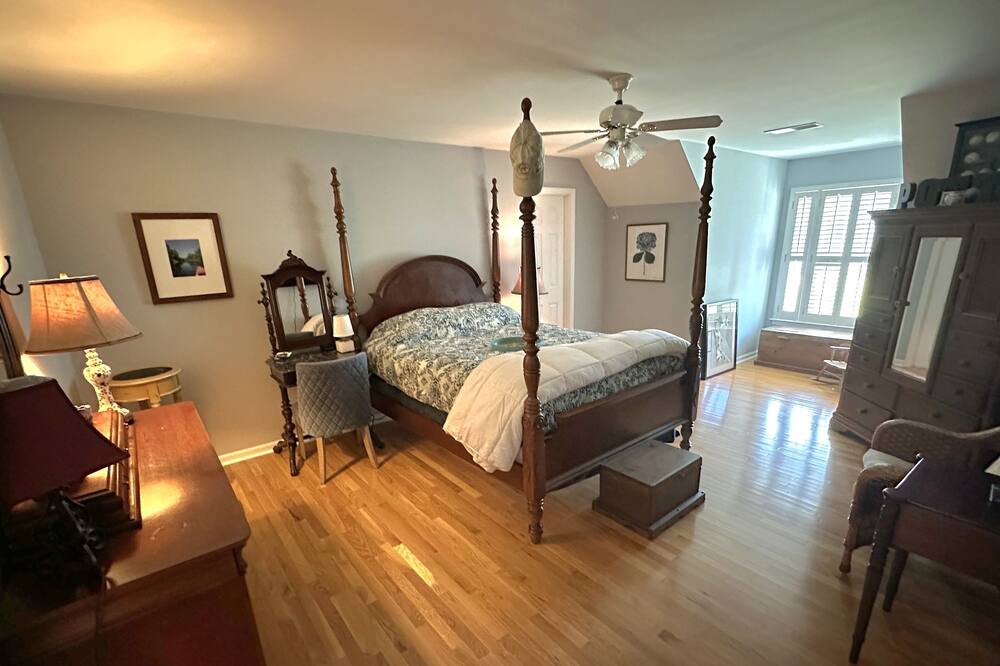 Photo of Bedroom in Fayetteville