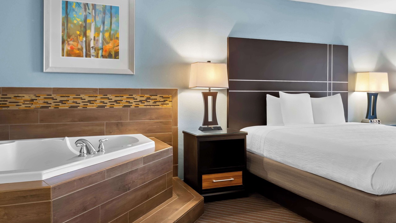 Photo of Bedroom in Newport