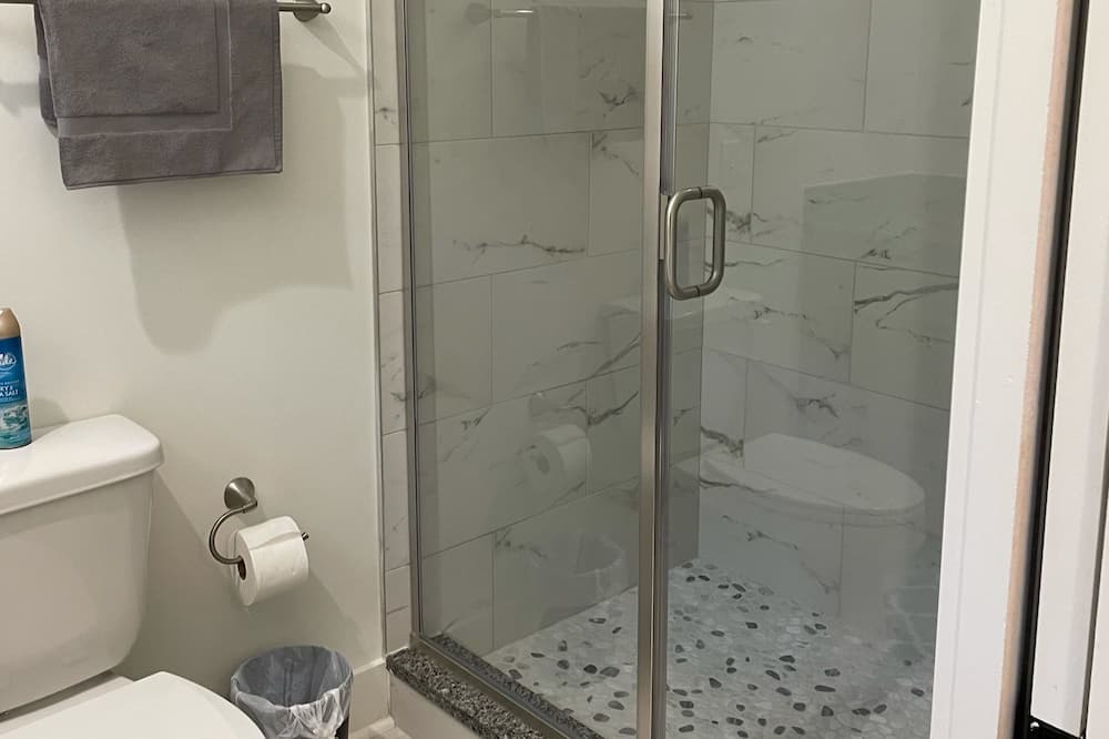 Photo of Bathroom in Eclectic