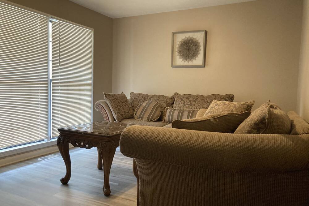 Photo of Livingroom in Columbus