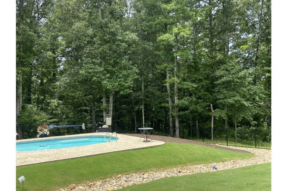 Photo of Outdoor in Fayetteville
