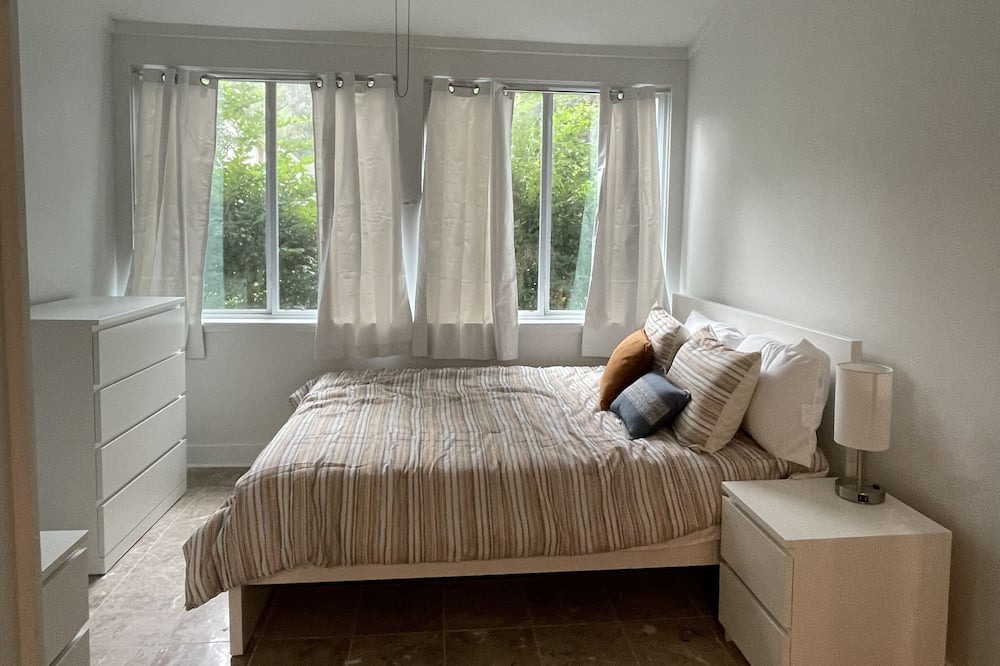 Photo of Bedroom in St. Simons Island
