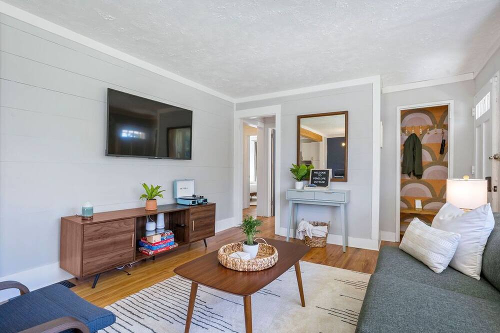 Photo of Bedroom in Atlanta