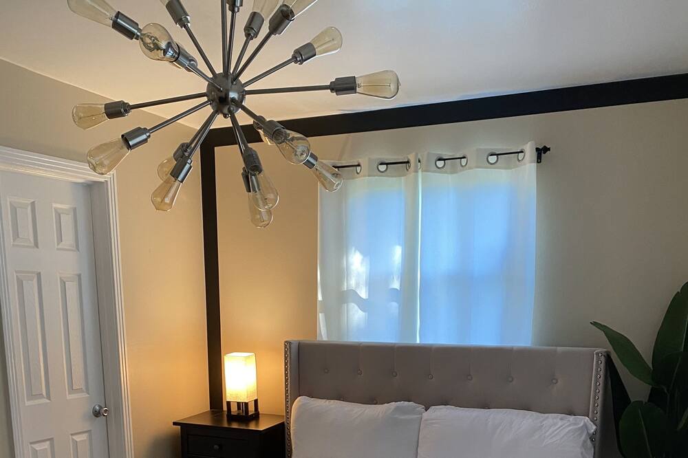 Photo of Bedroom in Northside