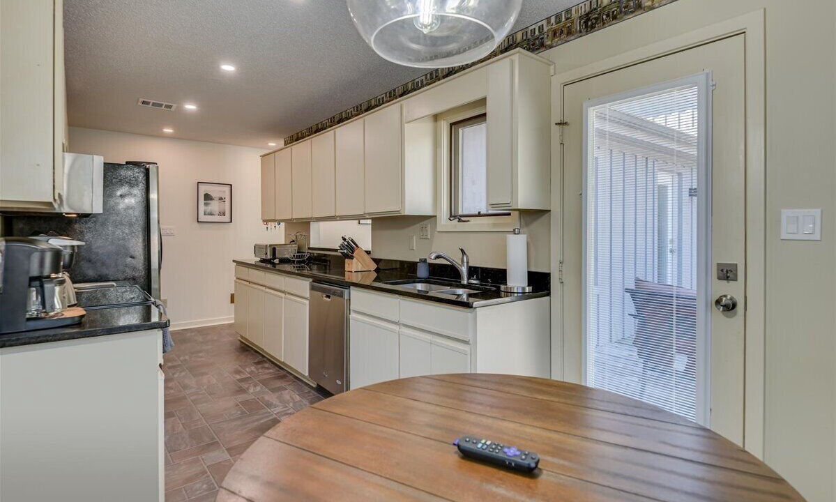 Photo of Kitchen in Forest Hills