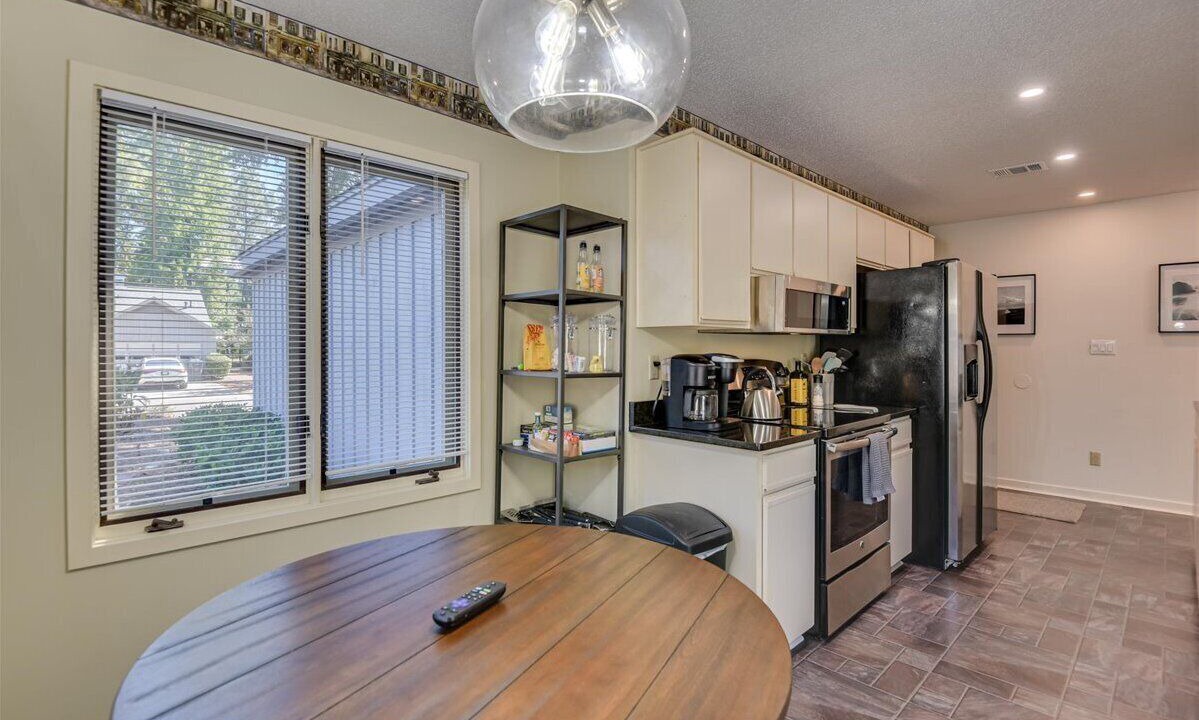 Photo of Kitchen in Forest Hills