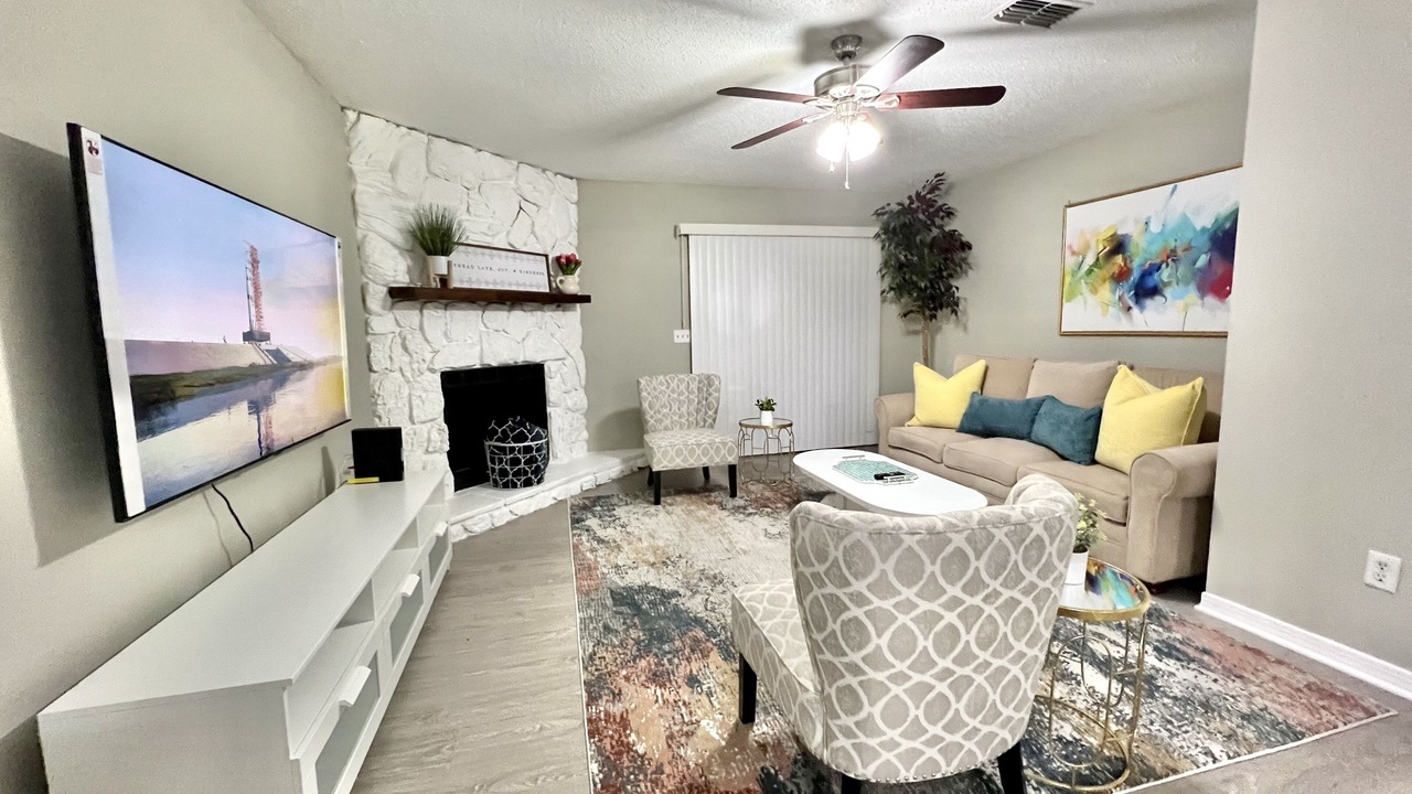 Photo of Livingroom in Arlington