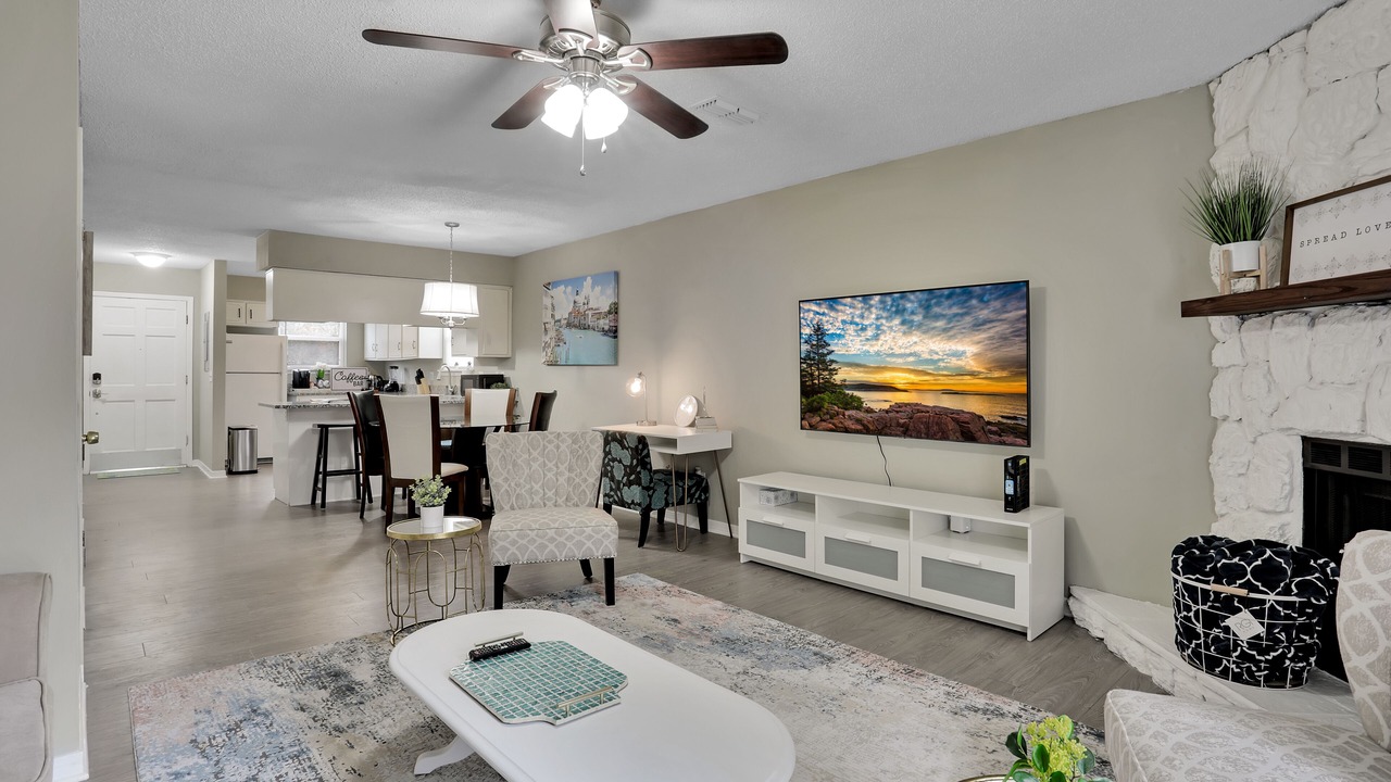 Photo of Livingroom in Arlington