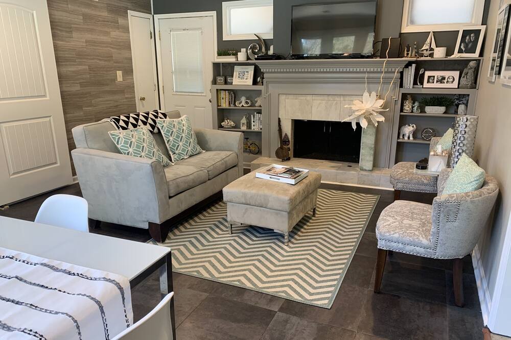 Photo of Livingroom in Augusta