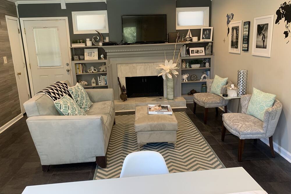 Photo of Livingroom in Augusta